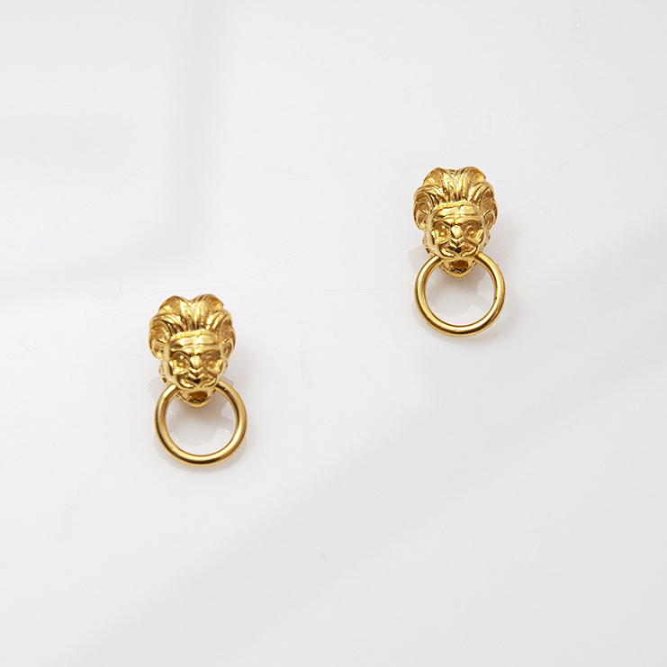 Meli Melio | The Lion Earrings