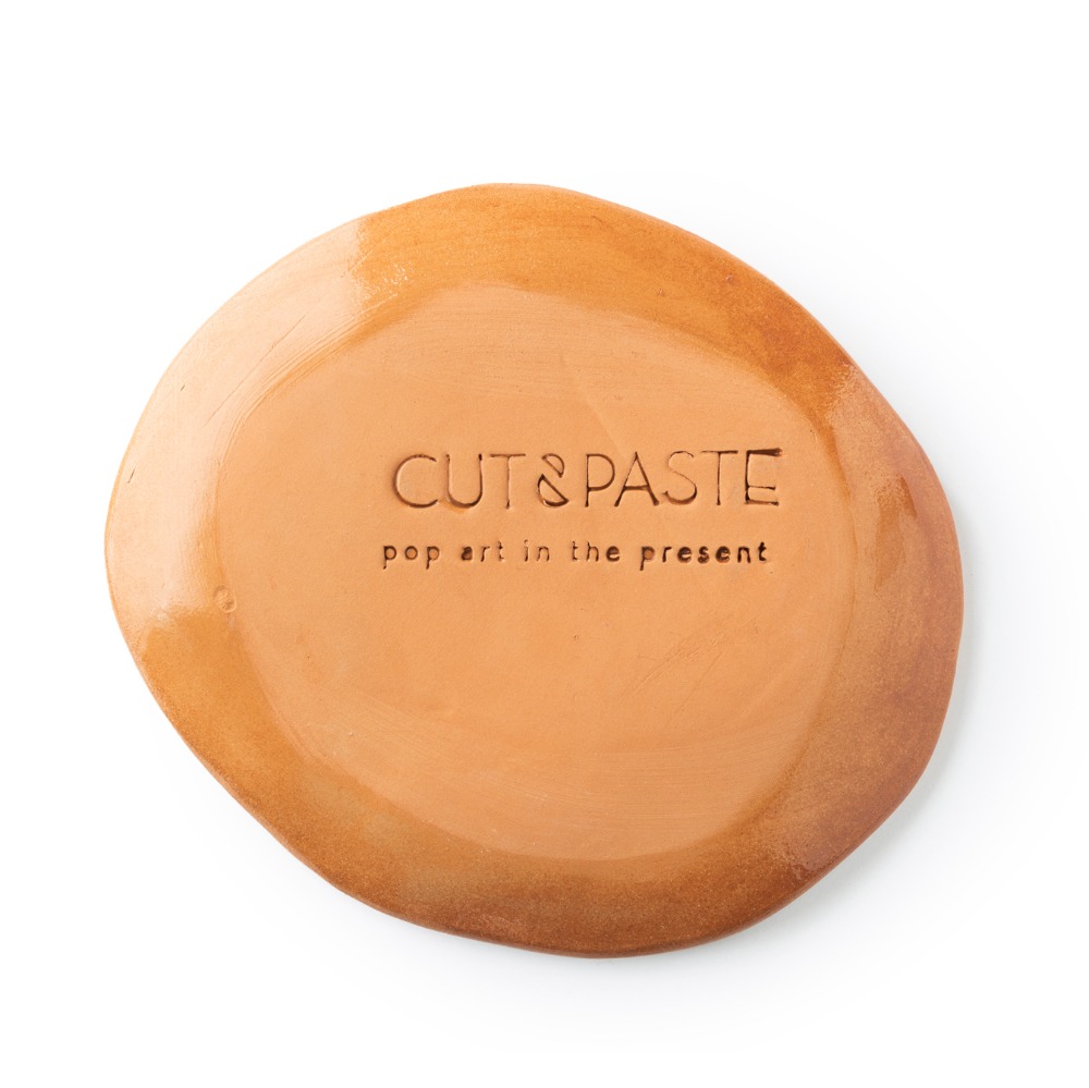 CUT & PASTE - CARYATID SMALL CERAMIC PLATE - Image 4
